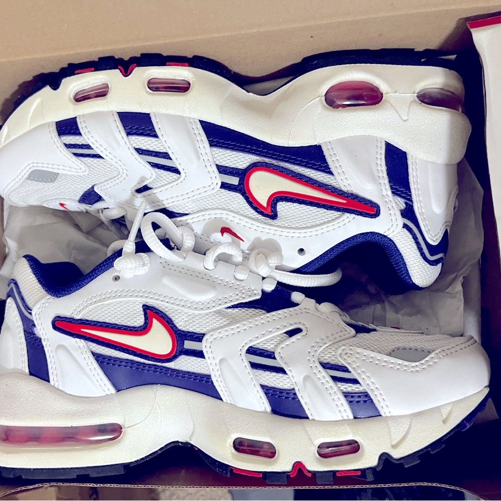 Authentic air max - Picture 2 of 2